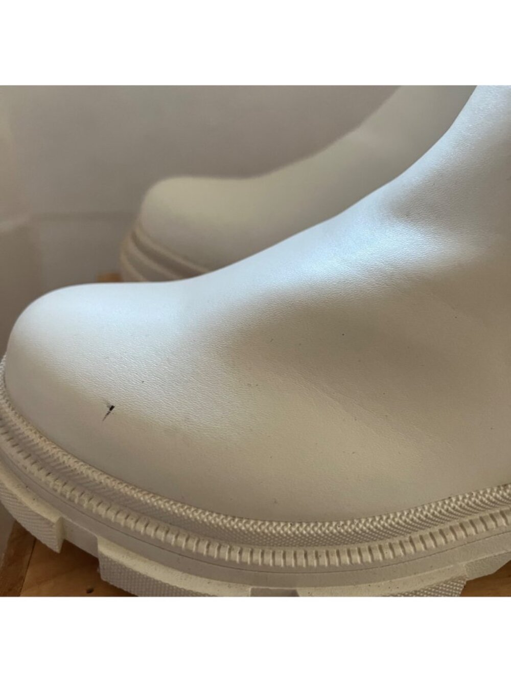 Chunky Sole Chelsea Boots Zara Size 9 Cream Faux Leather Mid Calf Combat Booties - Picture 16 of 16